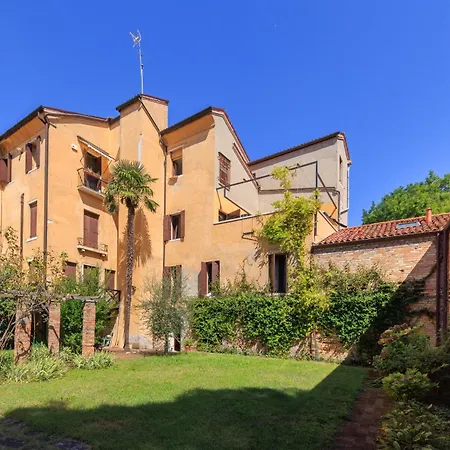 Casa Dell'aviatore Con Terrazza Sul Giardino Venedig
