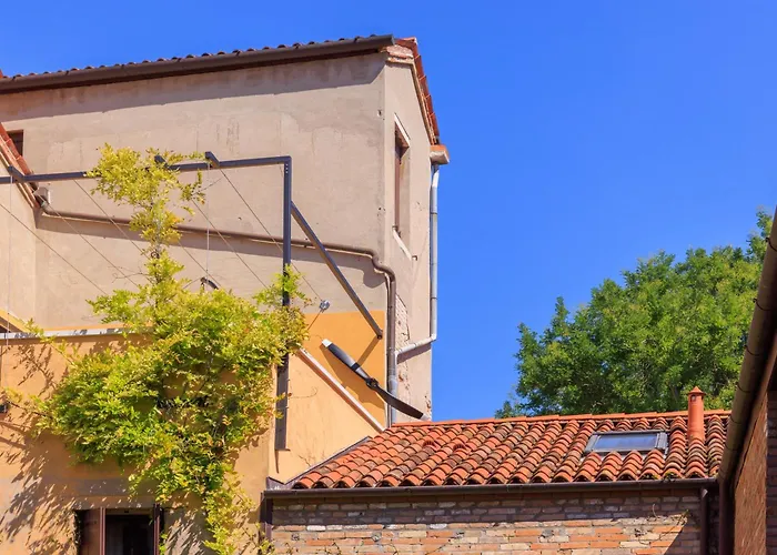 아파트 Casa Dell'aviatore Con Terrazza Sul Giardino *