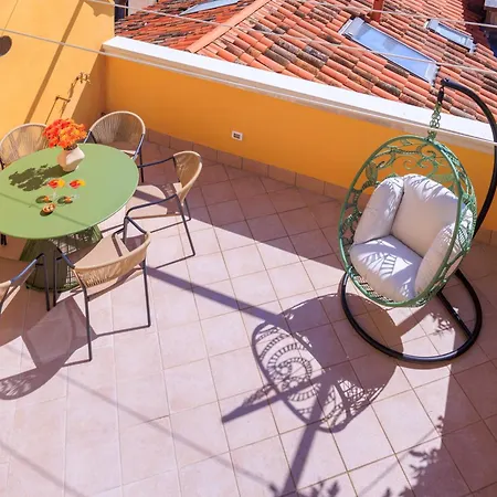 Casa Dell'aviatore Con Terrazza Sul Giardino Benátky